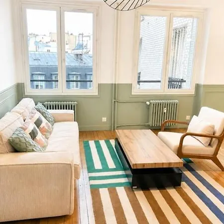 Apartman Quiet And Bright Apartment, 17, Medium-term Stays, Thirty Nights Or *